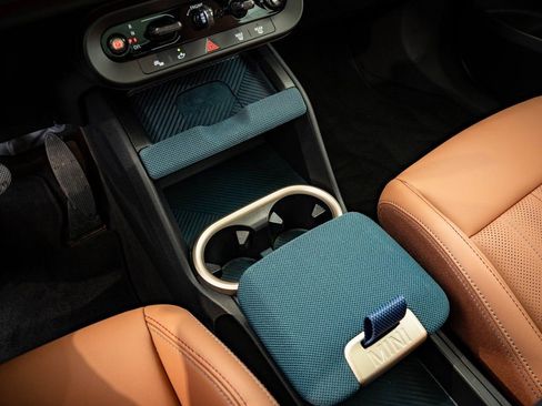 Certified 2026 MINI Cooper Countryman S AWD/4WD image 32