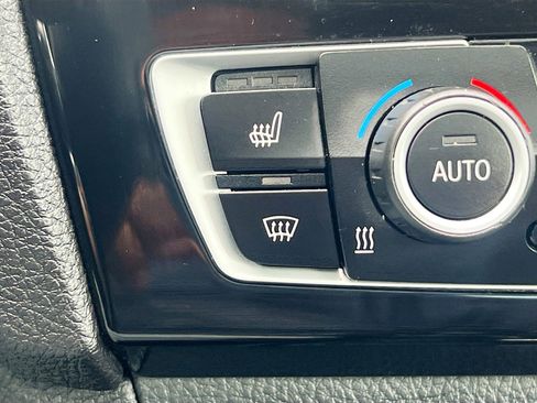 Used 2016 BMW M235i Coupe RWD image 20