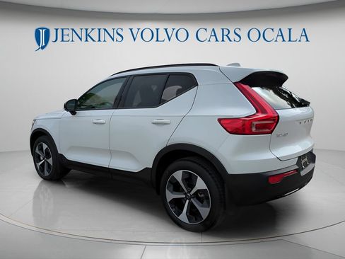 New 2026 Volvo XC40 B5 Plus w/ Protection Package Premier AWD/4WD image 6
