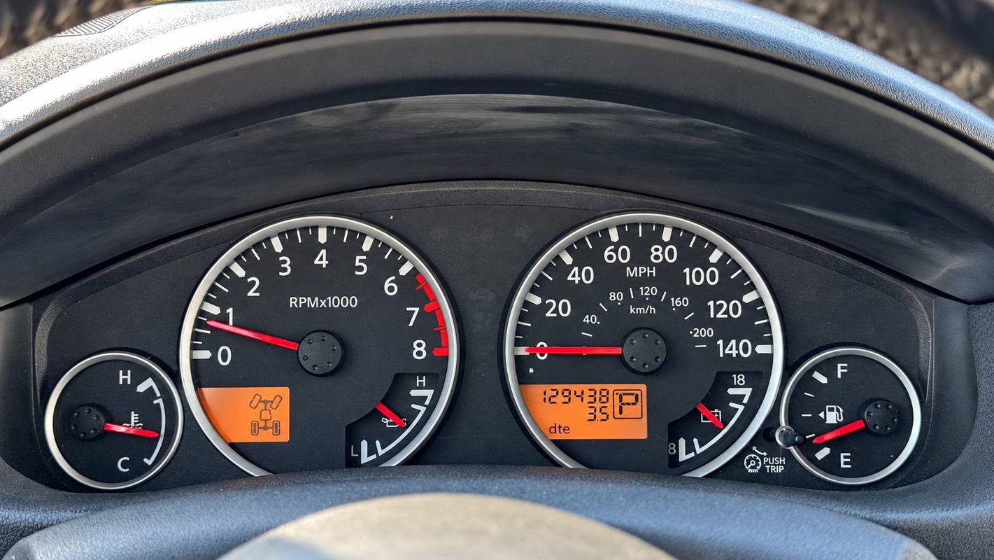 Used 2006 Nissan Pathfinder SE w/ (P01) Se Premium Pkg AWD/4WD image 14