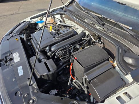 Used 2017 Volkswagen Jetta SE image 29