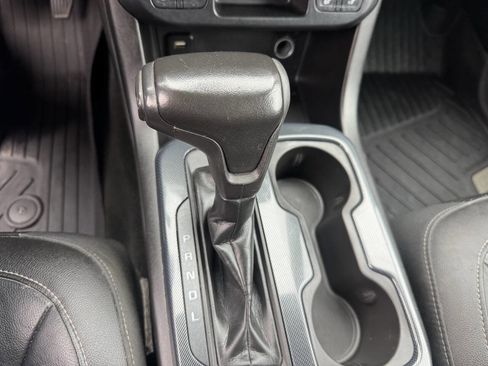 Used 2018 Chevrolet Colorado Z71 image 27