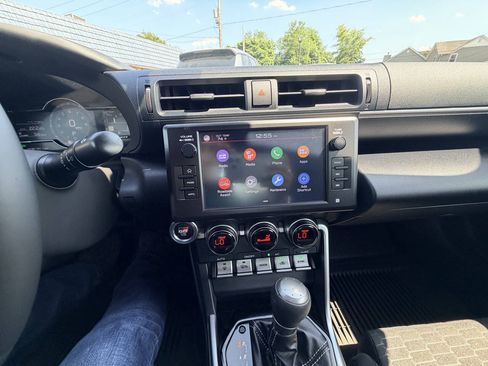 Used 2025 Toyota GR86 RWD image 54