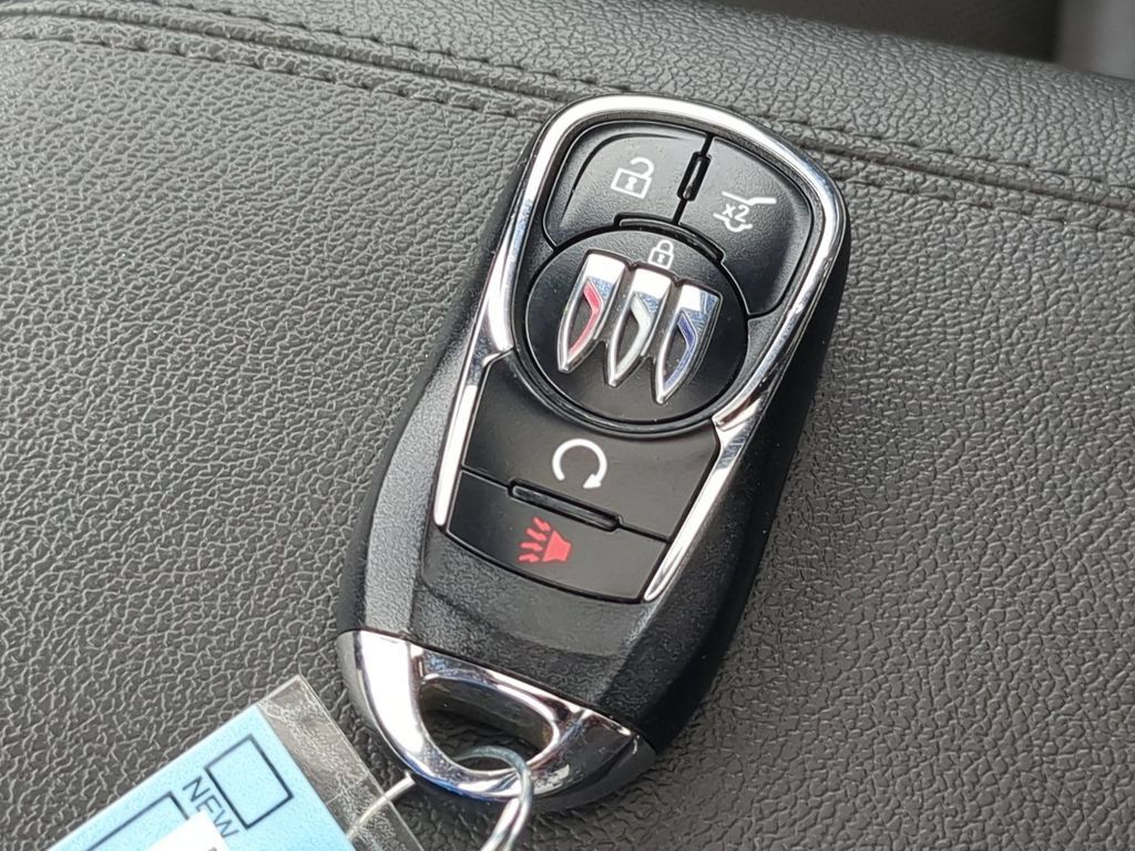 Used 2024 Buick Encore GX Avenir w/ Avenir Technology Package AWD/4WD image 40