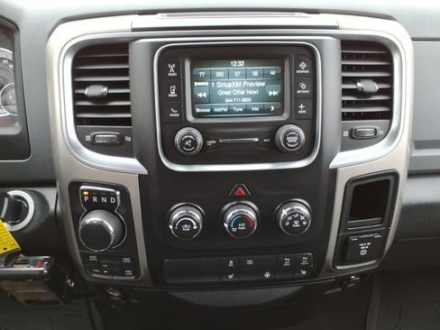 Used 2015 RAM 1500 Big Horn AWD/4WD image 18