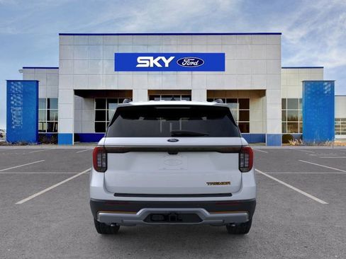 New 2026 Ford Explorer Tremor w/ Tremor Convenience Package image 5