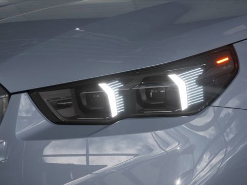 New 2026 BMW M5 Touring image 6