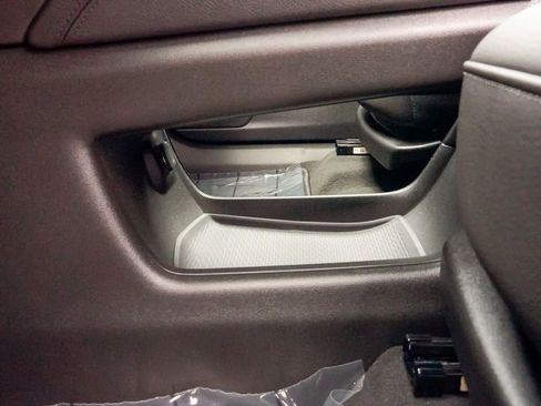 Certified 2025 Cadillac XT6 Luxury image 22