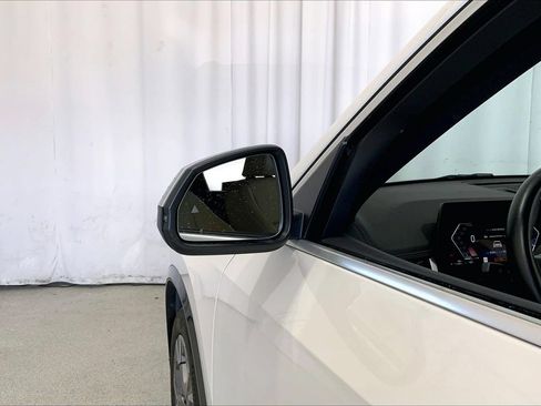 Used 2024 BMW X1 xDrive28i w/ Convenience Package AWD/4WD image 10