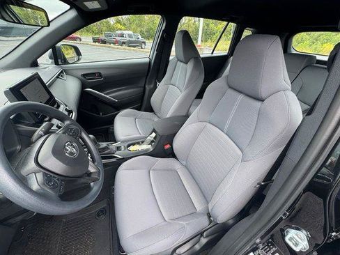 Certified 2024 Toyota Corolla Cross AWD Hybrid image 14