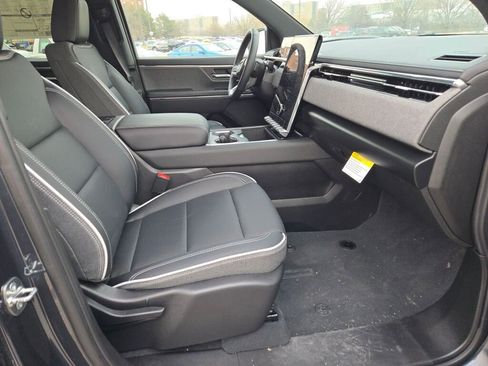 New 2026 GMC Sierra EV Elevation image 7