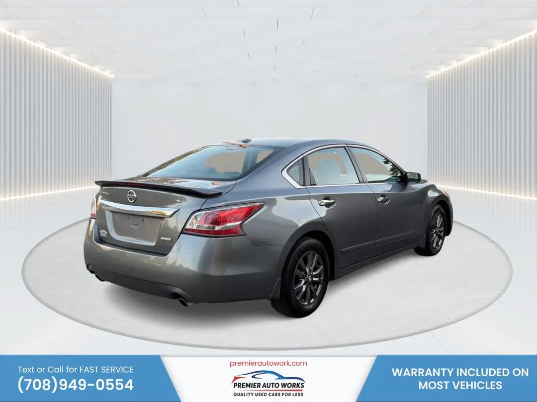 Used 2015 Nissan Altima 2.5 S w/ Special Edition Package FWD image 4