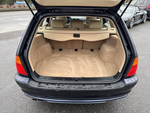 Used 2002 BMW 325xi 325xi image 5