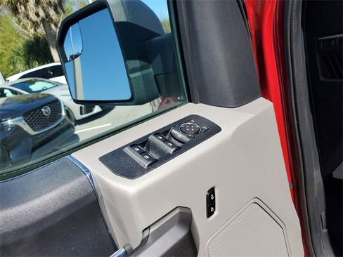 Used 2020 Ford F150 XLT w/ Trailer Tow Package image 16