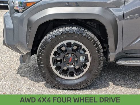 Used 2026 Toyota 4Runner TRD Off-Road Premium AWD/4WD image 12
