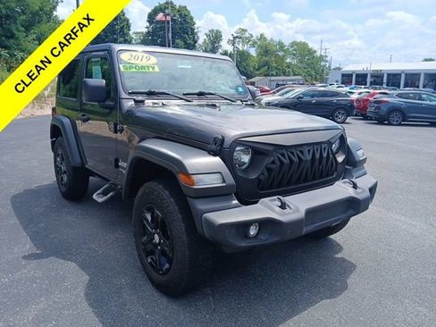 Used 2019 Jeep Wrangler Sport AWD/4WD image 7