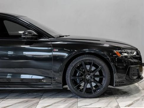 Used 2022 Audi A8 L 3.0T w/ Executive Package AWD/4WD image 14