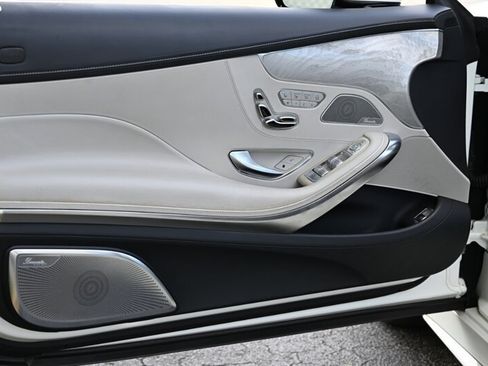Used 2017 Mercedes-Benz S 550 Cabriolet image 38