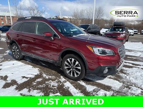 Used 2016 Subaru Outback 2.5i Limited image 2