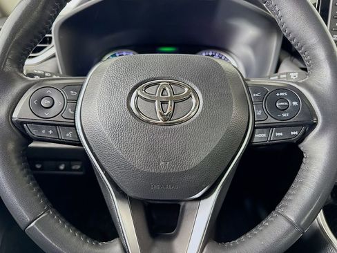 Used 2022 Toyota RAV4 XLE w/ Convenience Package image 35