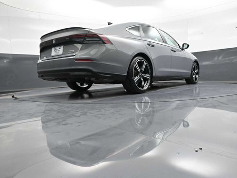Used 2024 Honda Accord Sport image 16