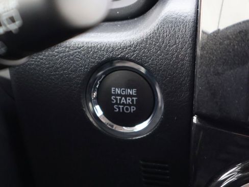 Used 2024 Toyota 4Runner TRD Off-Road Premium w/ Off Road Premium Plus Package AWD/4WD image 26