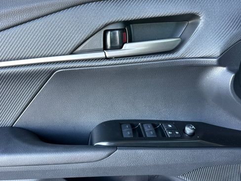 New 2026 Toyota Camry Hybrid AWD/4WD image 12