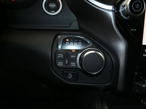 New 2026 RAM 1500 Big Horn AWD/4WD image 18