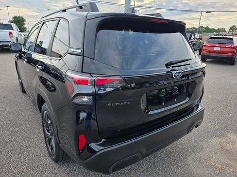 Used 2025 Subaru Forester Limited AWD/4WD image 6