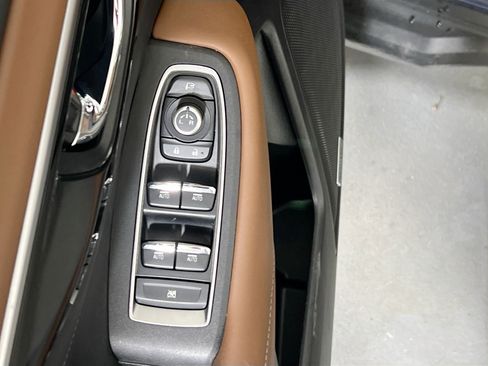 Used 2023 Subaru Outback Touring image 18