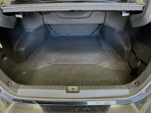 Used 2019 Honda Clarity Base image 16