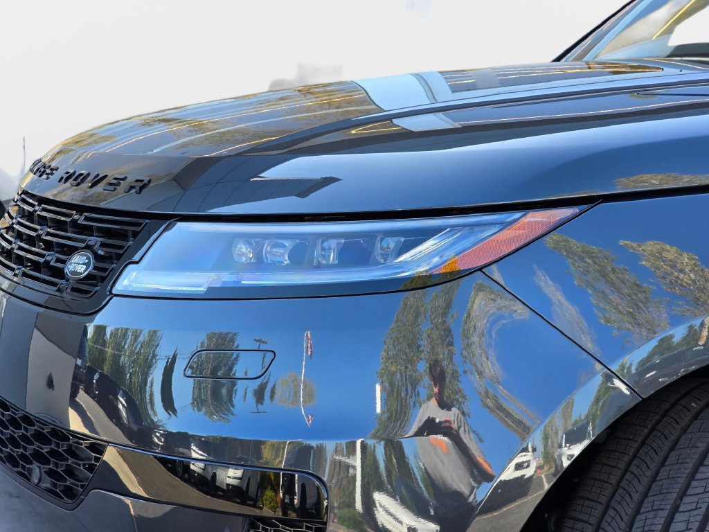 New 2027 Land Rover Range Rover Sport Dynamic SE AWD/4WD image 33