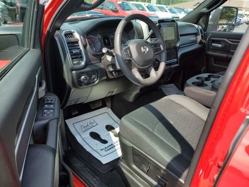 Used 2026 RAM 2500 Big Horn AWD/4WD image 12