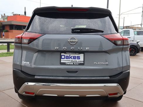 Used 2023 Nissan Rogue Platinum w/ Platinum Premium Package FWD image 5