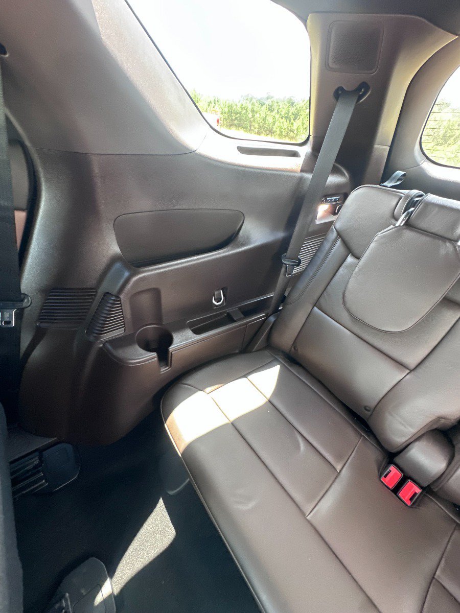 Used 2023 Ford Explorer King Ranch w/ Technology Package AWD/4WD image 31