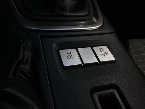 Used 2022 Toyota GR86 w/ ALL Weather Mat Package (TMS) RWD image 16