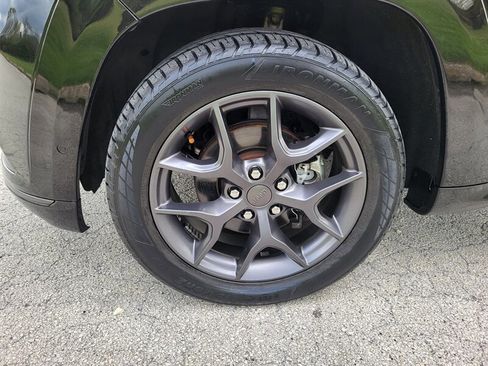 Used 2019 Jeep Grand Cherokee Limited X AWD/4WD image 31