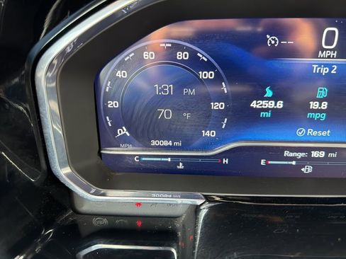 Used 2024 Chevrolet Silverado 1500 LT image 11