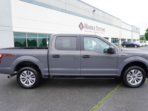 Used 2018 Ford F150 XL w/ Equipment Group 101A Mid AWD/4WD image 8