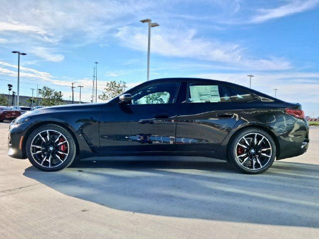 New 2026 BMW M440i w/ Premium Package RWD image 8