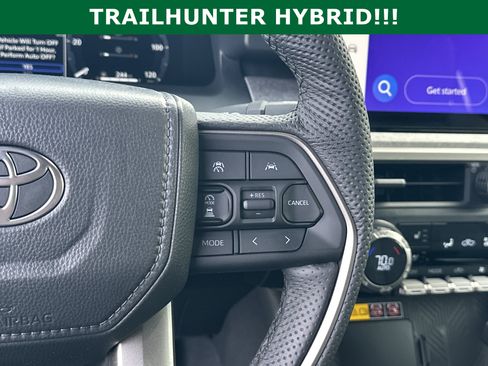 Used 2025 Toyota Tacoma 4x4 Double Cab Hybrid image 24