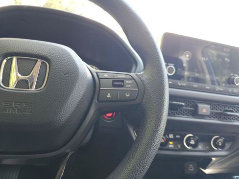 Certified 2025 Honda HR-V LX image 35