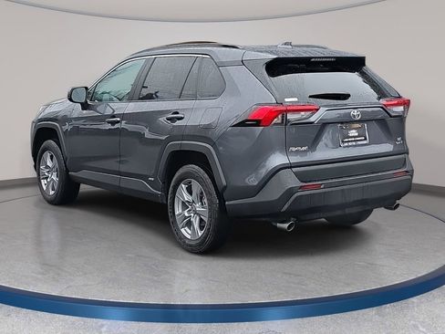 Used 2025 Toyota RAV4 LE image 8