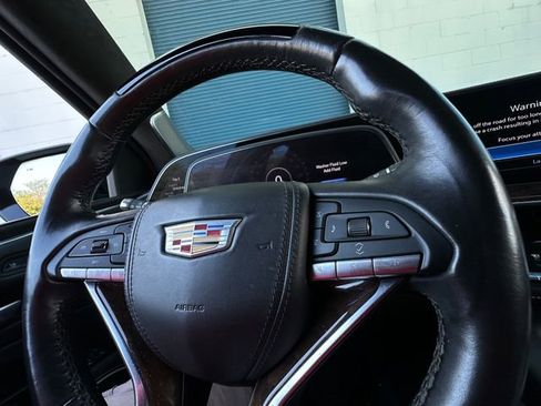 Used 2022 Cadillac Escalade ESV Sport Platinum image 23