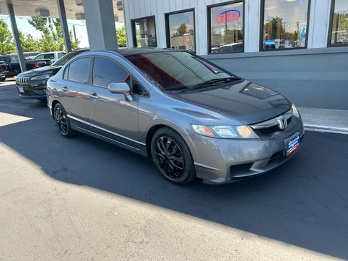 Used 2010 Honda Civic LX image 20