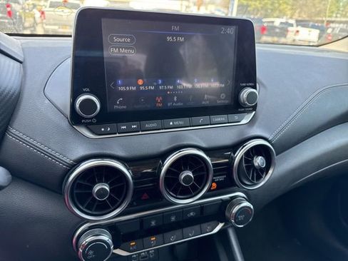 Used 2023 Nissan Sentra SV image 8