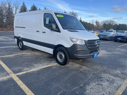 Used 2023 Mercedes-Benz Sprinter 144 Cargo image 1