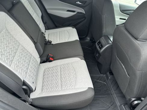Certified 2024 Chevrolet Equinox LS w/ LS Convenience Package FWD image 29