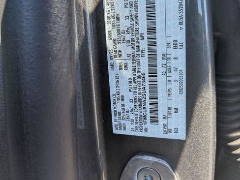 Used 2025 Ford Escape ST-Line Select AWD/4WD image 33