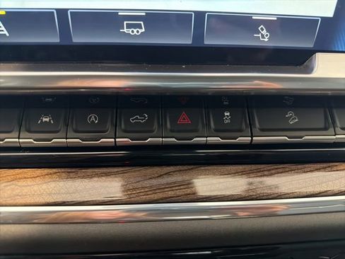 Certified 2022 Chevrolet Silverado 1500 LT image 22